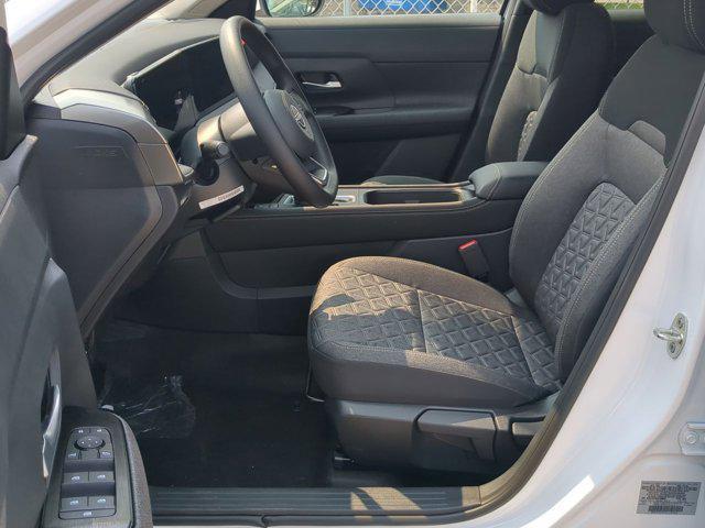 new 2025 Nissan Kicks car, priced at $26,800