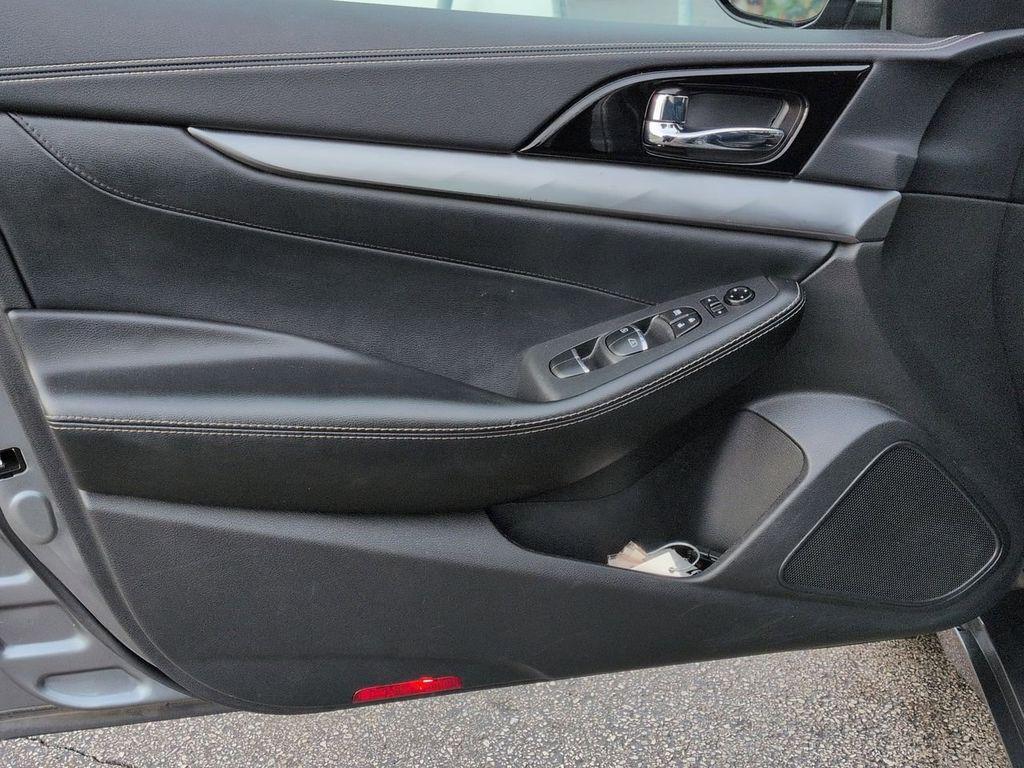 used 2023 Nissan Maxima car, priced at $23,899