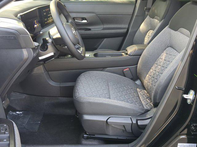 new 2025 Nissan Kicks car, priced at $24,493