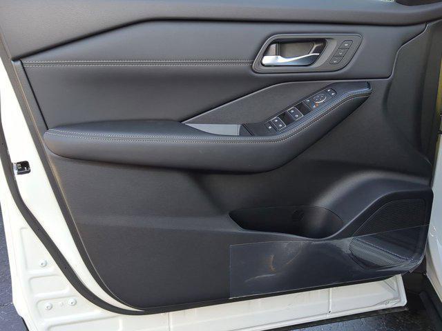 new 2025 Nissan Rogue car, priced at $41,713