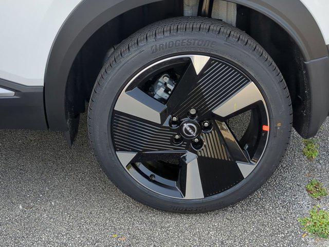 new 2025 Nissan Kicks car, priced at $28,930