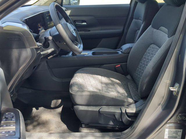 new 2025 Nissan Kicks car, priced at $26,555