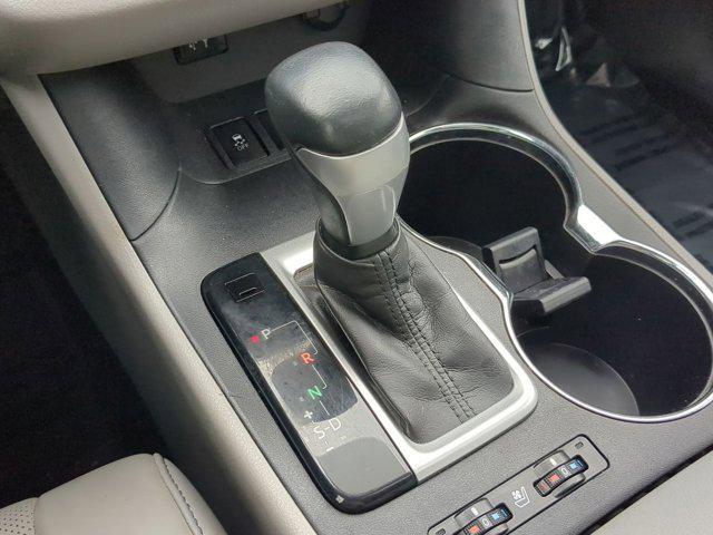 used 2016 Toyota Highlander car, priced at $24,998