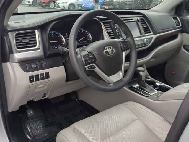used 2016 Toyota Highlander car, priced at $24,998