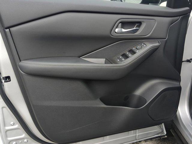 new 2025 Nissan Rogue car, priced at $33,273