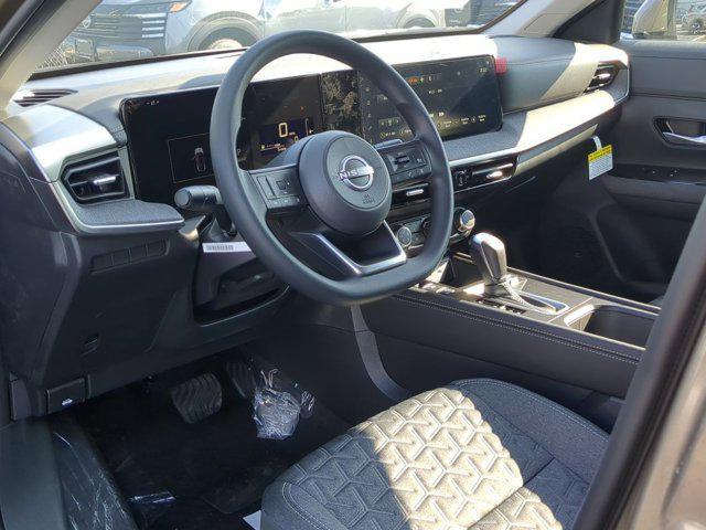 new 2025 Nissan Kicks car, priced at $26,560
