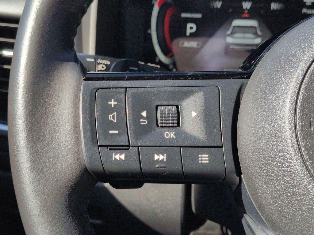 used 2023 Nissan Rogue car, priced at $25,999