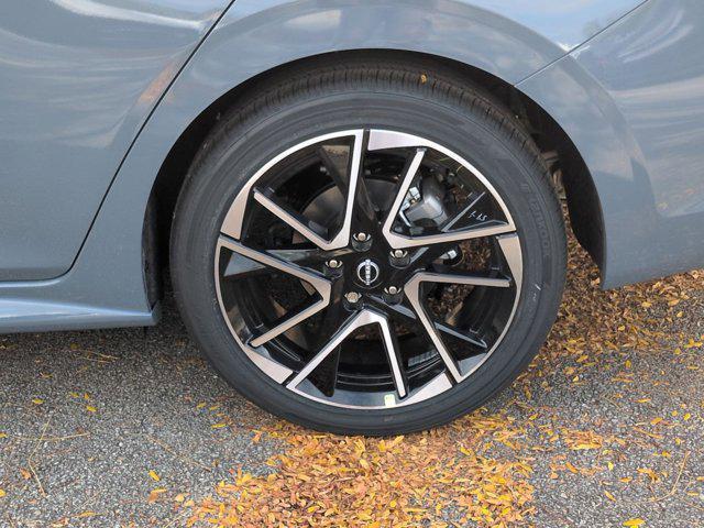 new 2025 Nissan Sentra car, priced at $22,279