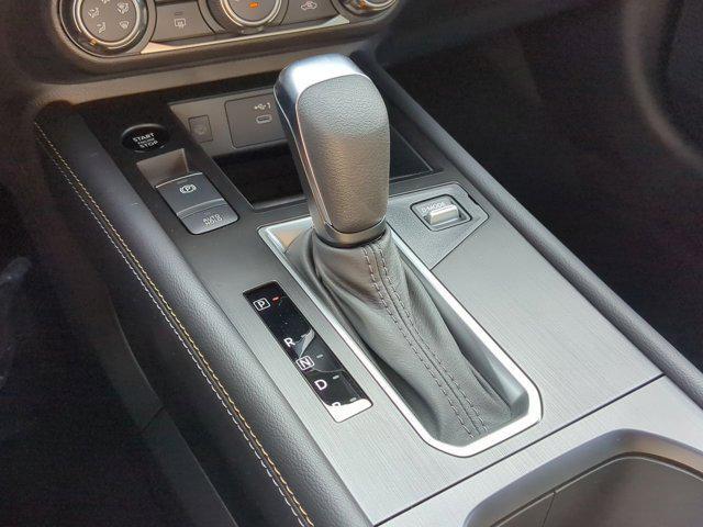 new 2025 Nissan Kicks car, priced at $25,061