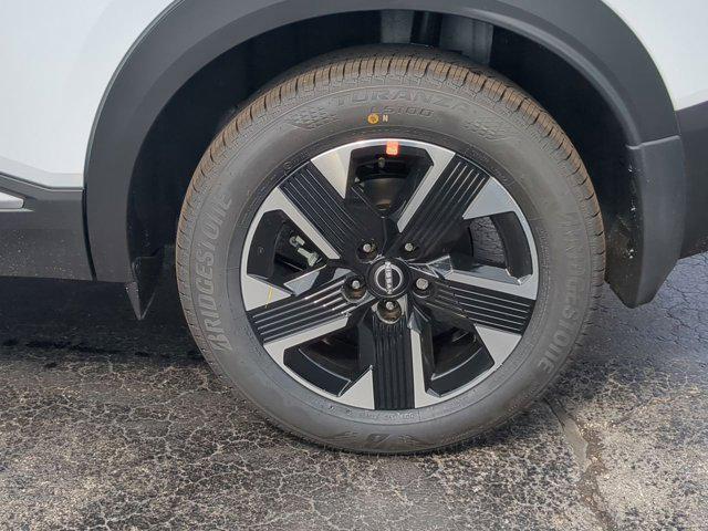 new 2025 Nissan Kicks car, priced at $26,794