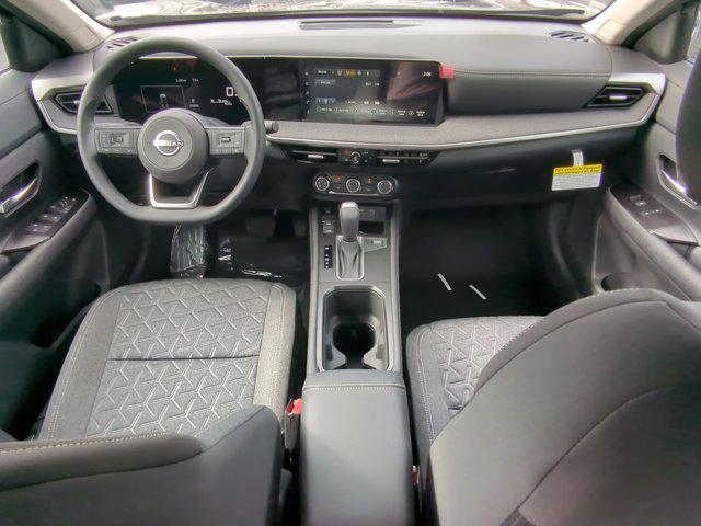 new 2025 Nissan Kicks car, priced at $26,877
