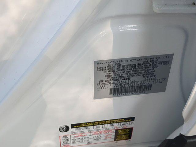 new 2025 Nissan Kicks car, priced at $27,612