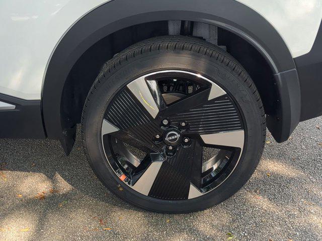 new 2025 Nissan Kicks car, priced at $27,612