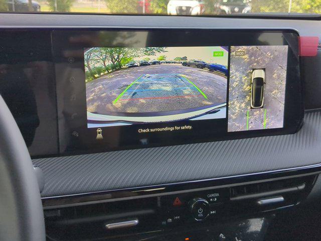 new 2025 Nissan Kicks car, priced at $27,612