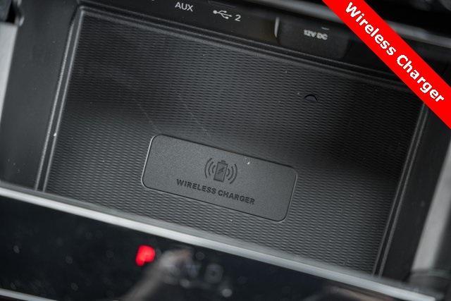 new 2025 Jeep Grand Cherokee car, priced at $38,000