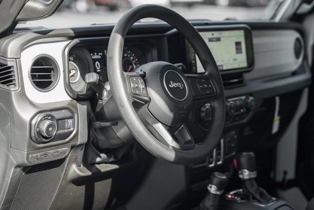 new 2026 Jeep Wrangler car, priced at $35,000