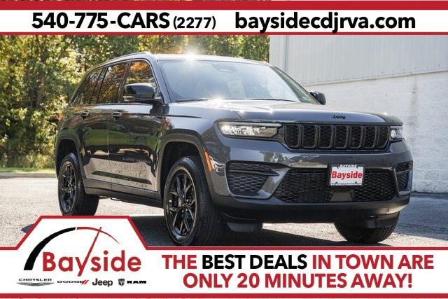 new 2025 Jeep Grand Cherokee car, priced at $38,995
