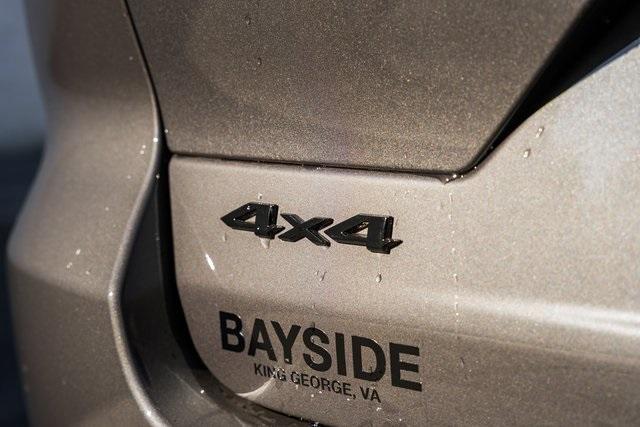 new 2025 Jeep Grand Cherokee car, priced at $38,995