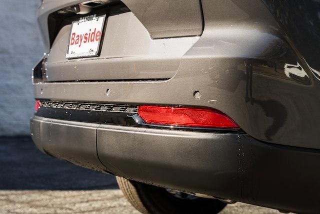 new 2025 Jeep Grand Cherokee car, priced at $38,995