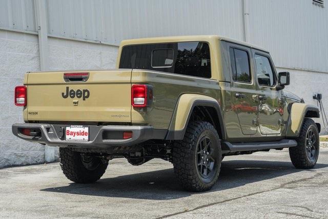 new 2025 Jeep Gladiator car, priced at $42,995