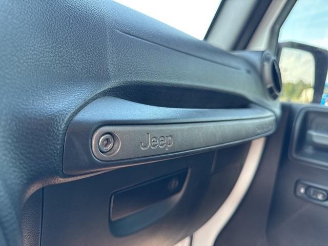 used 2016 Jeep Wrangler Unlimited car, priced at $14,000
