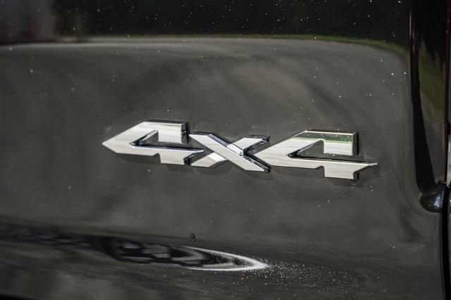 new 2025 Ram 1500 car, priced at $45,000