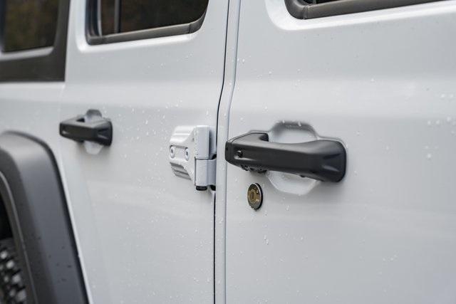 new 2025 Jeep Wrangler car, priced at $37,495