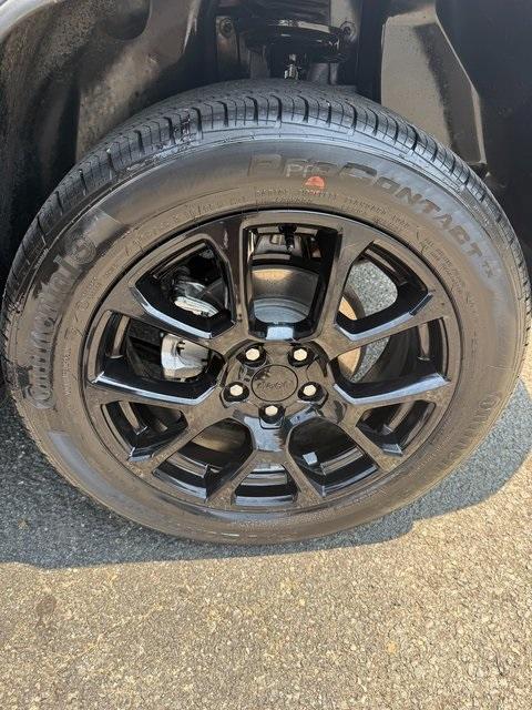 used 2023 Jeep Compass car, priced at $21,500