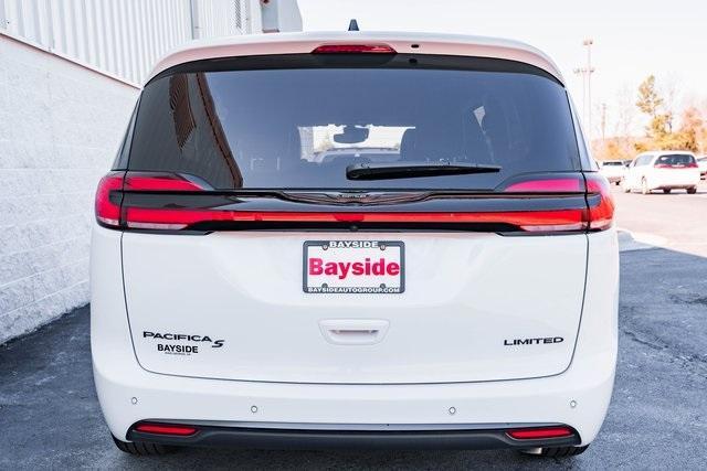 new 2024 Chrysler Pacifica car, priced at $47,000