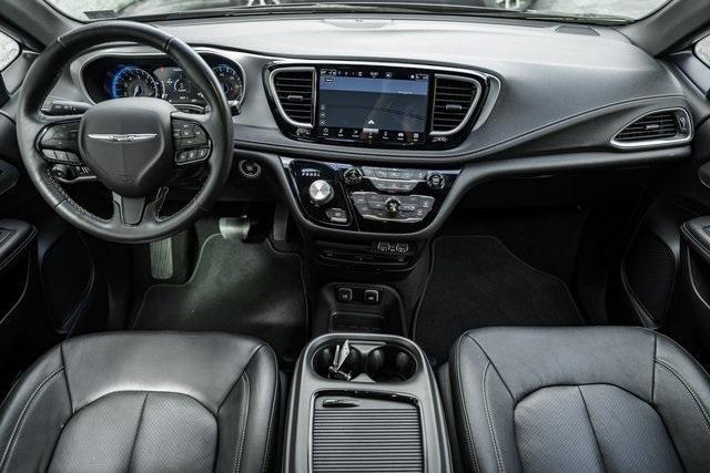 used 2021 Chrysler Pacifica car, priced at $29,500
