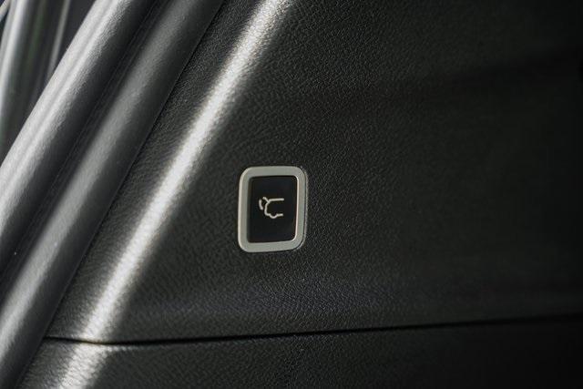 used 2021 Chrysler Pacifica car, priced at $29,500
