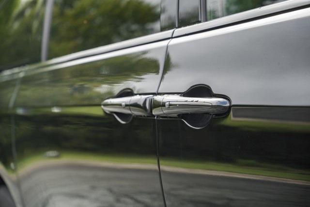 used 2021 Chrysler Pacifica car, priced at $29,500
