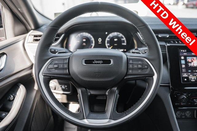new 2025 Jeep Grand Cherokee car, priced at $38,995