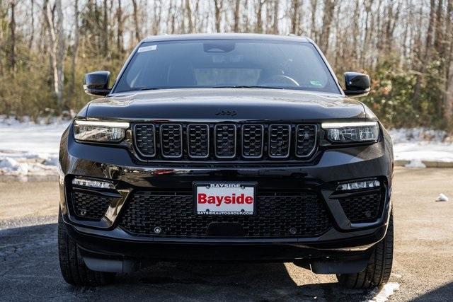 new 2025 Jeep Grand Cherokee car, priced at $66,995