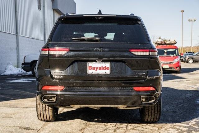 new 2025 Jeep Grand Cherokee car, priced at $66,995