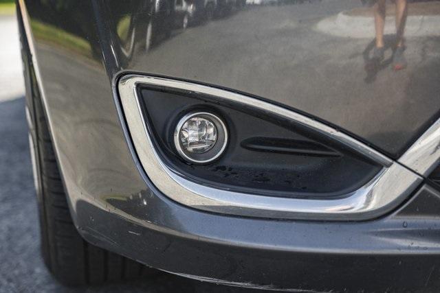 used 2019 Chrysler Pacifica car, priced at $19,250