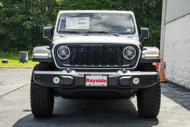 new 2025 Jeep Wrangler car, priced at $43,995