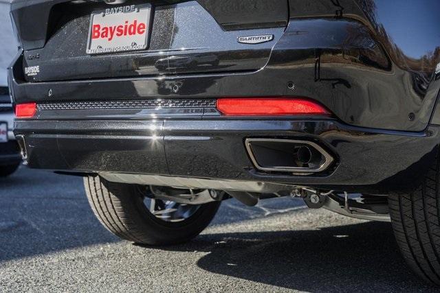 new 2025 Jeep Grand Cherokee car, priced at $61,995