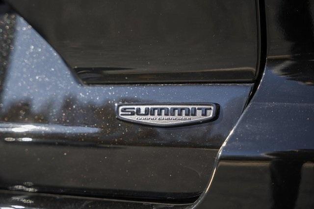 new 2025 Jeep Grand Cherokee car, priced at $61,995