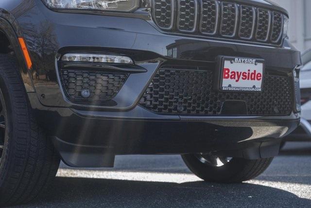 new 2025 Jeep Grand Cherokee car, priced at $61,995