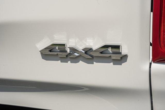 new 2025 Ram 1500 car, priced at $52,995