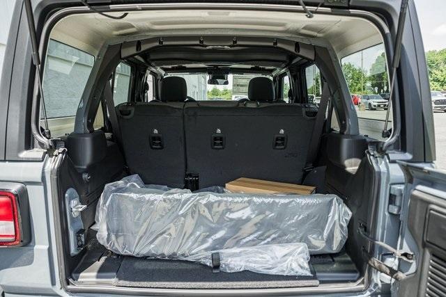 new 2025 Jeep Wrangler car, priced at $44,440