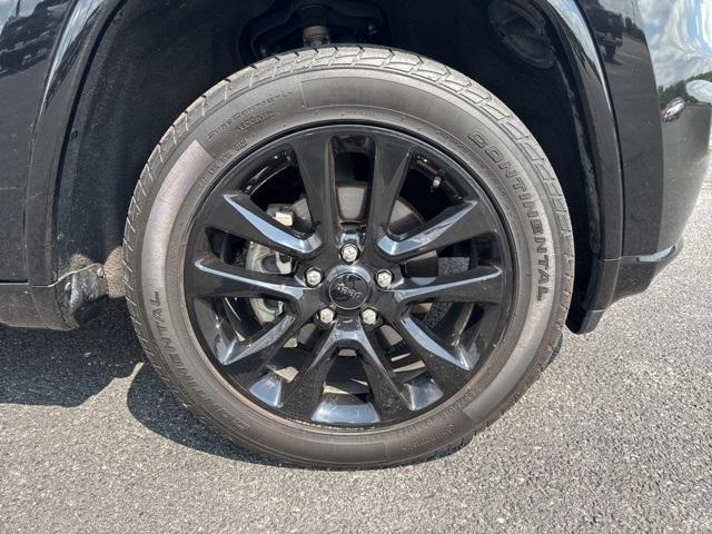 used 2018 Jeep Grand Cherokee car, priced at $18,750