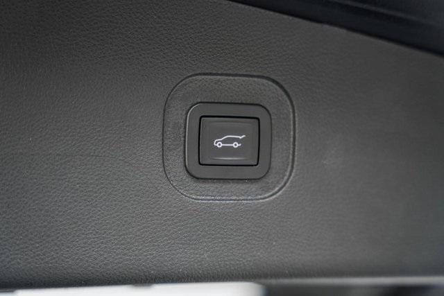 used 2016 Chevrolet Equinox car, priced at $9,000