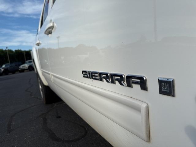 used 2009 GMC Sierra 1500 car, priced at $12,000