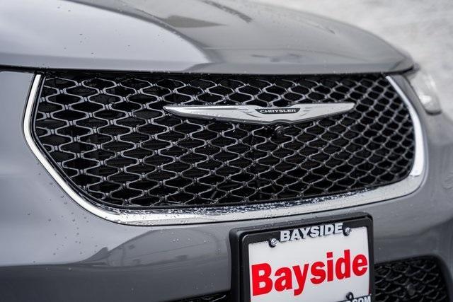 new 2025 Chrysler Pacifica car, priced at $41,495