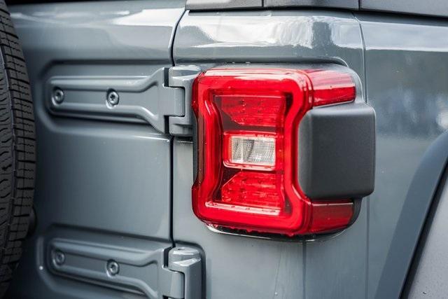 new 2025 Jeep Wrangler car, priced at $39,495