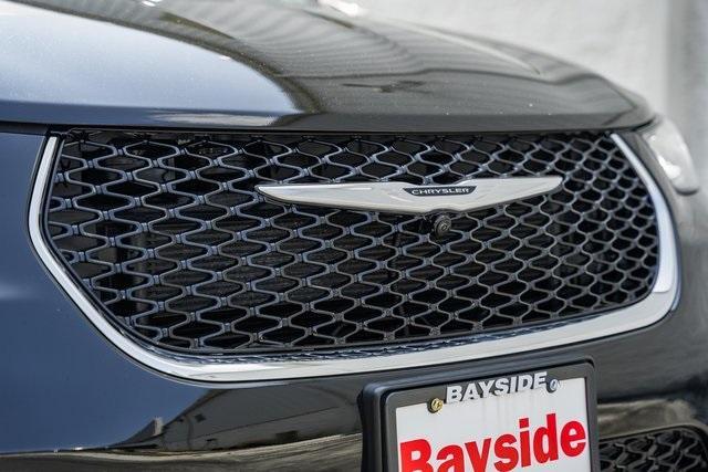 new 2025 Chrysler Pacifica car, priced at $37,500