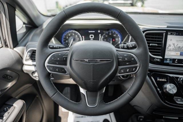 new 2025 Chrysler Pacifica car, priced at $37,500