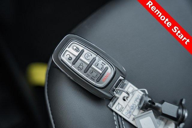 new 2025 Chrysler Pacifica car, priced at $37,995